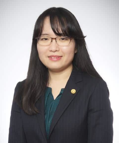 西村 綾菜 弁護士